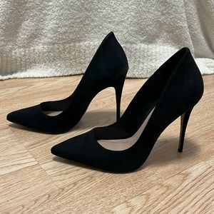 Aldo Heel: suede
